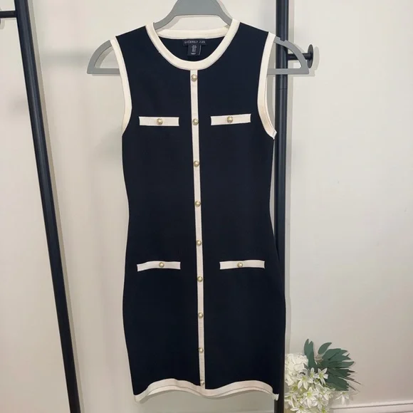 Sincerely Jules Pearl Button Contrast Knit Dress | Parisian Chic | Size Small - Picture 1 of 6